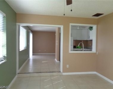4402 Se 20th Place - Photo Thumbnail 9