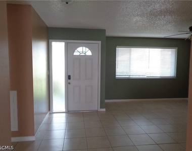 4402 Se 20th Place - Photo Thumbnail 8