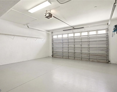 728 Victoria Drive - Photo Thumbnail 22