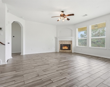 11307 Grand Creek Lane - Photo Thumbnail 4