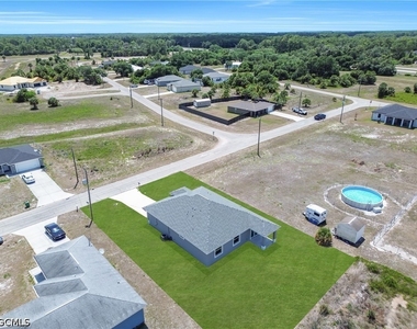 1064 Calumet Road - Photo Thumbnail 38