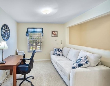 10135 Colonial Country Club Boulevard - Photo Thumbnail 11