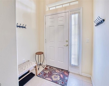 10135 Colonial Country Club Boulevard - Photo Thumbnail 1