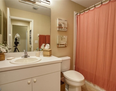 8076 Queen Palm Lane - Photo Thumbnail 8