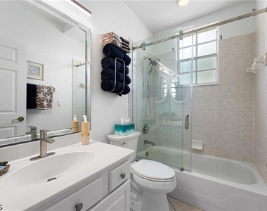 14320 Harbour Links Court - Photo Thumbnail 13