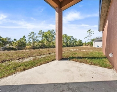 2220 Kenneth Avenue S - Photo Thumbnail 15