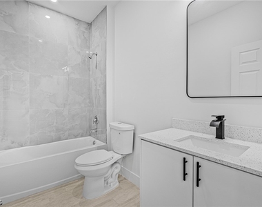 2220 Kenneth Avenue S - Photo Thumbnail 7