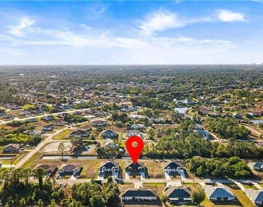 2220 Kenneth Avenue S - Photo Thumbnail 17