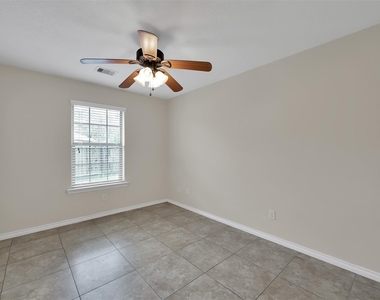 167 S Bend Court - Photo Thumbnail 8