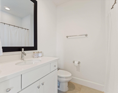 2602 Cottage Grove Green Drive - Photo Thumbnail 26