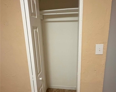 227 Maria Street - Photo Thumbnail 9
