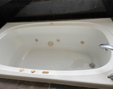 6320 Haskell Street - Photo Thumbnail 26