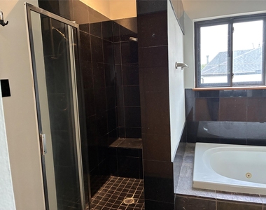 6320 Haskell Street - Photo Thumbnail 28