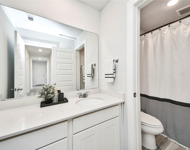 8646 Blueberry Ash Street - Photo Thumbnail 33