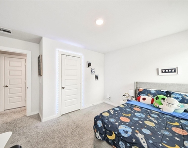 8646 Blueberry Ash Street - Photo Thumbnail 40