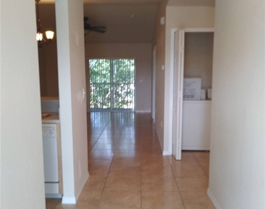 1328 Se 8th Avenue - Photo Thumbnail 1