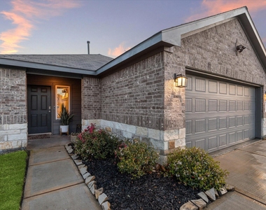 9833 Glen Brook Lane - Photo Thumbnail 21