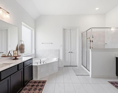 11610 E Wood Drive - Photo Thumbnail 20