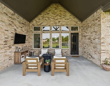 11610 E Wood Drive - Photo Thumbnail 33