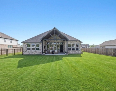11610 E Wood Drive - Photo Thumbnail 36