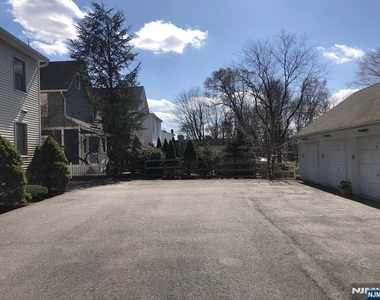 63 Church - Photo Thumbnail 4