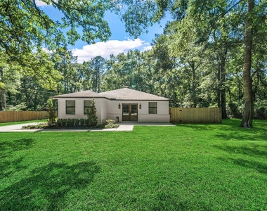 4884 Holly Lane W - Photo Thumbnail 2
