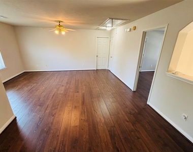 18002 Secret Branch Lane - Photo Thumbnail 13