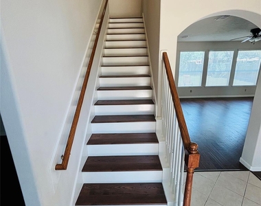 18002 Secret Branch Lane - Photo Thumbnail 12
