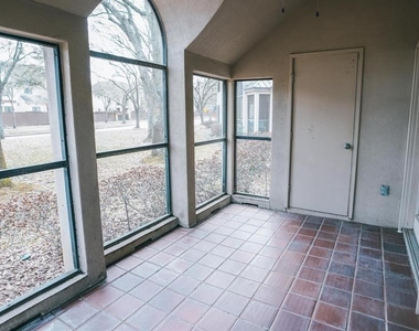 4144 Greystone Way - Photo Thumbnail 18