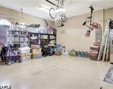 7636 Sussex Court - Photo Thumbnail 23