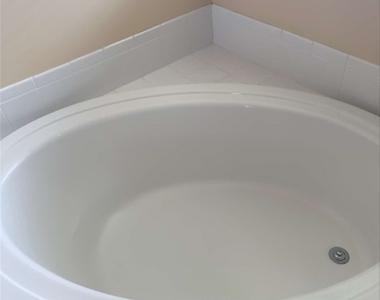 11028 Lakeland Circle - Photo Thumbnail 6