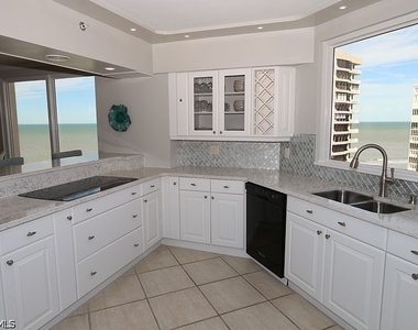 4251 Gulf Shore Boulevard N - Photo Thumbnail 5