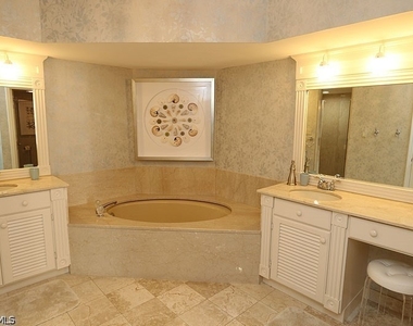 4251 Gulf Shore Boulevard N - Photo Thumbnail 16