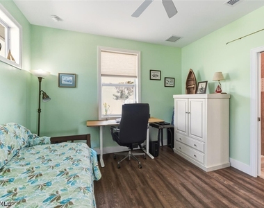 27088 Del Lane - Photo Thumbnail 38