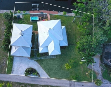 27088 Del Lane - Photo Thumbnail 43