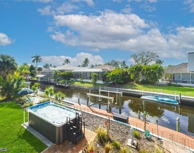 27088 Del Lane - Photo Thumbnail 27