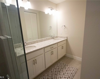 163 Indies Drive E - Photo Thumbnail 20