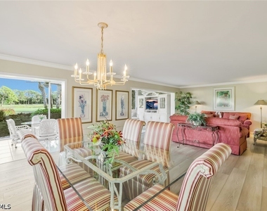 1111 Wildwood Lane - Photo Thumbnail 4