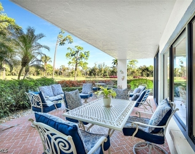 1111 Wildwood Lane - Photo Thumbnail 14