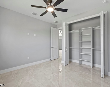 3307 6th Sw - Photo Thumbnail 10