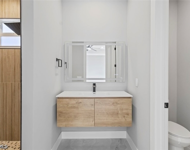 3307 6th Sw - Photo Thumbnail 6