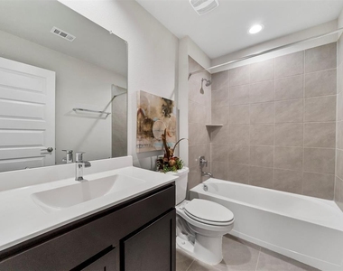 7922 Brumbly Lane - Photo Thumbnail 14