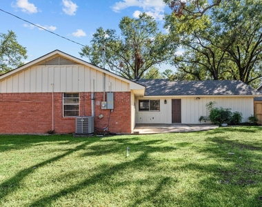 10030 Haddington Drive - Photo Thumbnail 19