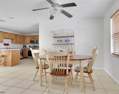 2772 Riverview Drive - Photo Thumbnail 8
