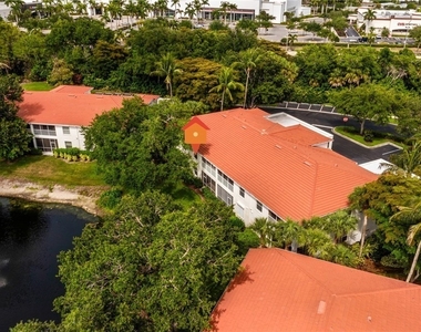 975 Tarpon Cove Drive - Photo Thumbnail 40