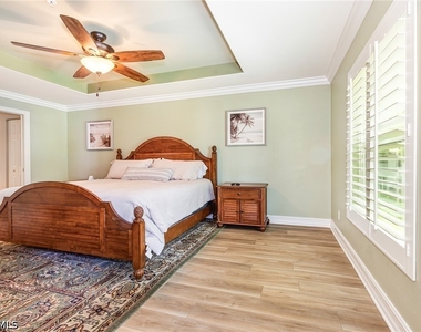 975 Tarpon Cove Drive - Photo Thumbnail 21
