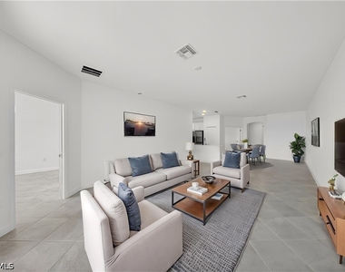 20559 Hazelnut Court S - Photo Thumbnail 8