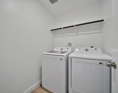 11918 Outer Bark Drive - Photo Thumbnail 24