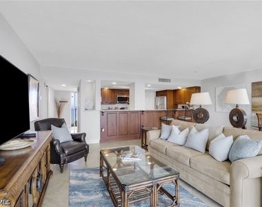 10420 Gulf Shore Drive - Photo Thumbnail 13