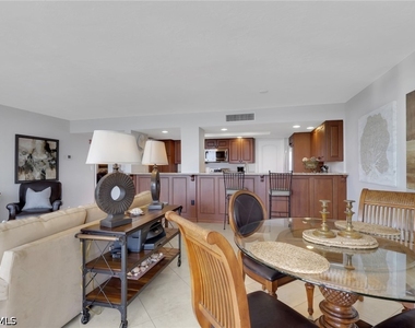 10420 Gulf Shore Drive - Photo Thumbnail 15